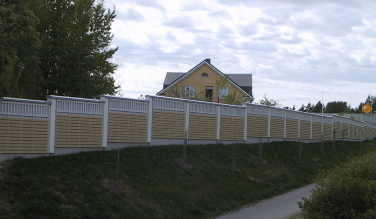 Landscaping fence